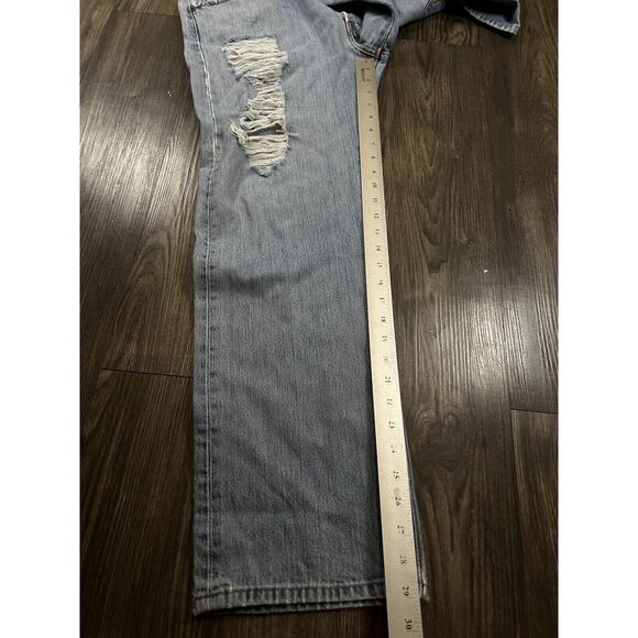 Levis 501 Jeans Men 34x30 Blue Denim Classic Original Fit Straight Button Fly - Picture 4 of 9